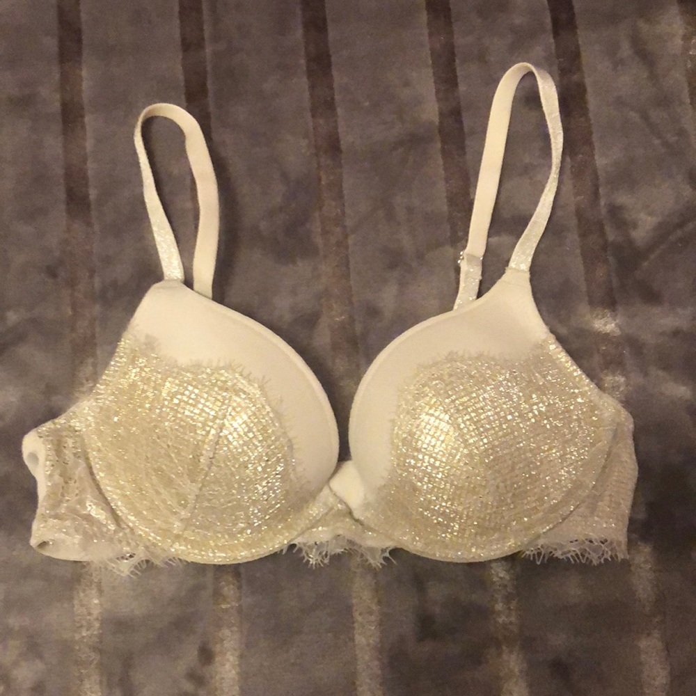 Victoria’s Secret Dream Angels Bra